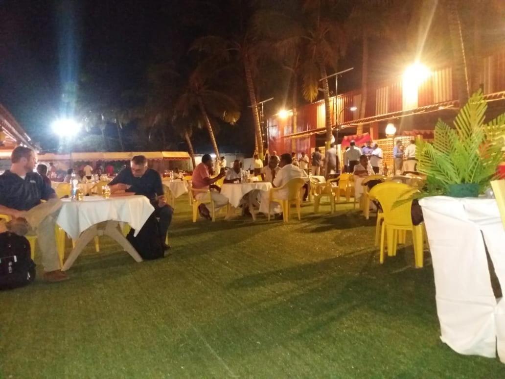 Chill Out Resort Perundurai Buitenkant foto